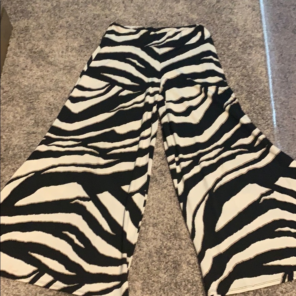 Wide pants